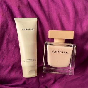 Narcisco Rodriguez Poudree🌹💐🪵